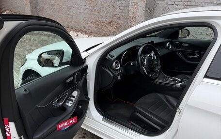 Mercedes-Benz C-Класс, 2018 год, 3 300 000 рублей, 17 фотография