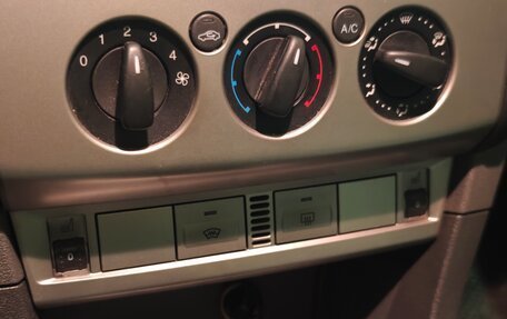 Ford Focus II рестайлинг, 2009 год, 675 000 рублей, 22 фотография