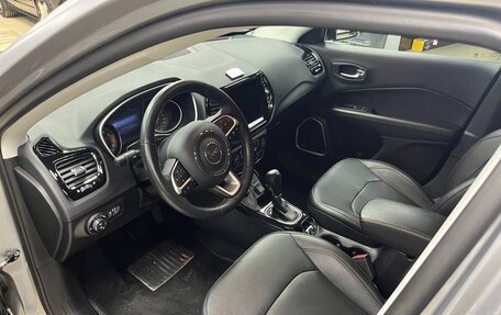 Jeep Compass II, 2019 год, 3 000 000 рублей, 6 фотография