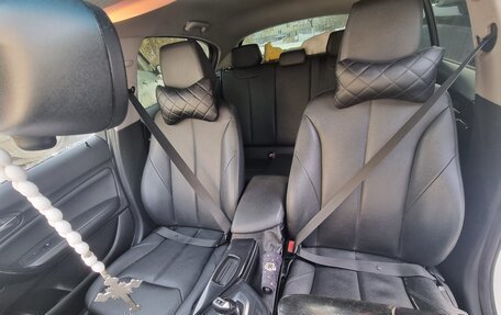 BMW 1 серия, 2012 год, 1 300 000 рублей, 13 фотография