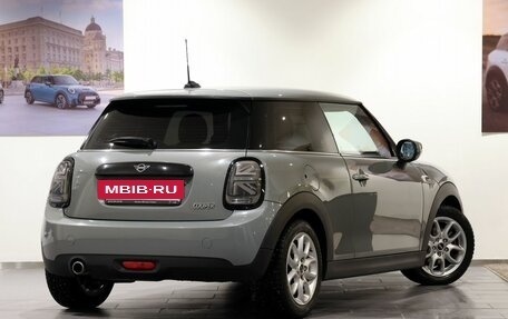 MINI Hatch, 2020 год, 1 990 000 рублей, 5 фотография