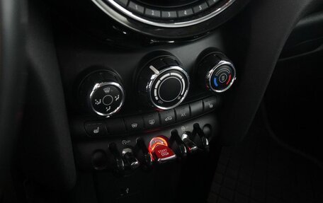 MINI Hatch, 2020 год, 1 990 000 рублей, 23 фотография