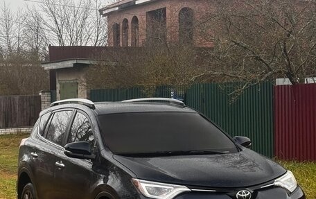 Toyota RAV4, 2018 год, 2 300 000 рублей, 1 фотография