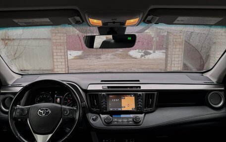 Toyota RAV4, 2018 год, 2 300 000 рублей, 20 фотография