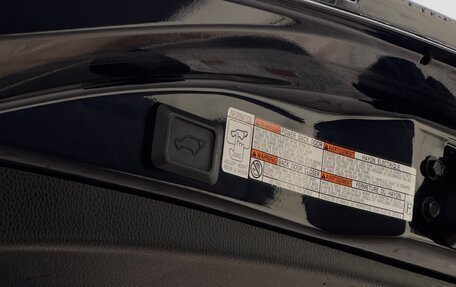 Toyota RAV4, 2018 год, 2 300 000 рублей, 35 фотография