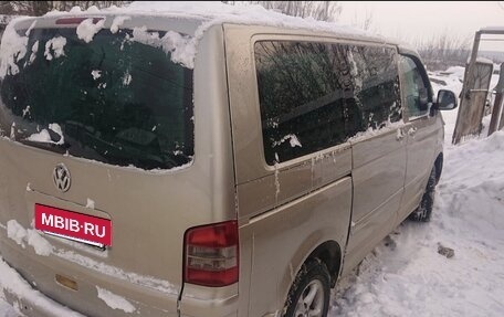 Volkswagen Multivan T5, 2003 год, 800 000 рублей, 4 фотография