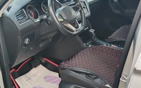 Volkswagen Tiguan II, 2021 год, 3 320 000 рублей, 10 фотография