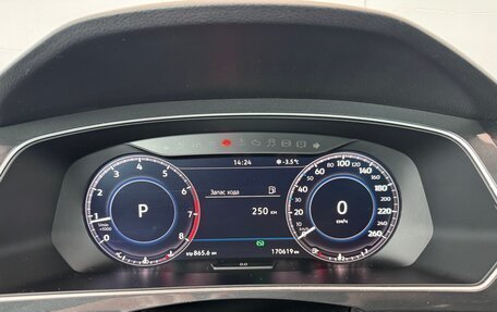 Volkswagen Tiguan II, 2017 год, 2 000 000 рублей, 14 фотография