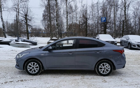 Hyundai Solaris II рестайлинг, 2017 год, 1 069 000 рублей, 10 фотография