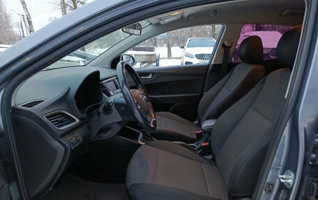 Hyundai Solaris II рестайлинг, 2017 год, 1 069 000 рублей, 20 фотография