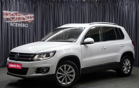 Volkswagen Tiguan I, 2015 год, 1 698 000 рублей, 1 фотография