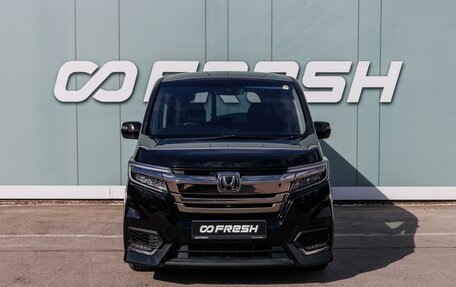 Honda Stepwgn IV, 2018 год, 2 250 000 рублей, 3 фотография