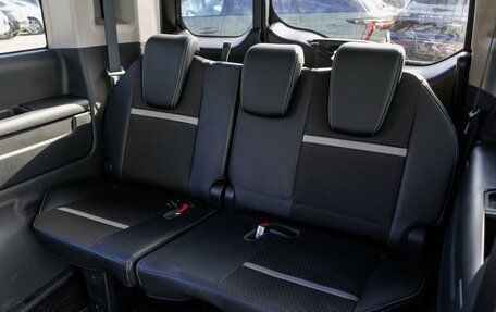 Honda Stepwgn IV, 2018 год, 2 250 000 рублей, 11 фотография