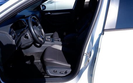 Volkswagen Jetta VII, 2022 год, 1 850 000 рублей, 5 фотография