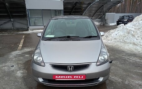 Honda Fit III, 2003 год, 370 000 рублей, 8 фотография