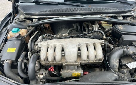 Volvo S80 II рестайлинг 2, 2000 год, 250 000 рублей, 11 фотография