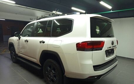 Toyota Land Cruiser, 2024 год, 16 000 000 рублей, 15 фотография