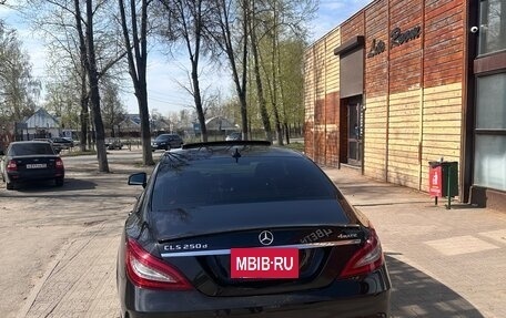 Mercedes-Benz CLS, 2017 год, 2 500 000 рублей, 3 фотография