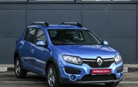 Renault Sandero II рестайлинг, 2015 год, 774 000 рублей, 1 фотография