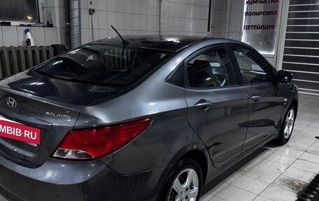 Hyundai Solaris II рестайлинг, 2014 год, 1 000 000 рублей, 15 фотография