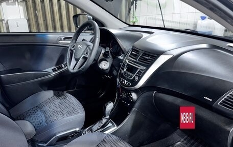 Hyundai Solaris II рестайлинг, 2014 год, 1 000 000 рублей, 19 фотография