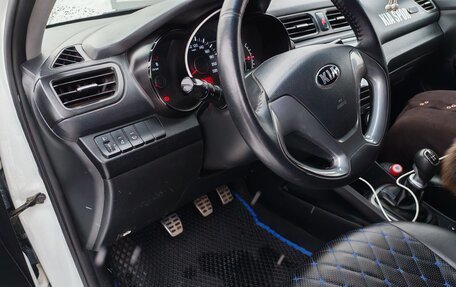 KIA Rio III рестайлинг, 2015 год, 820 000 рублей, 22 фотография