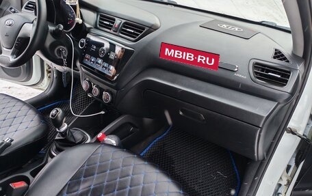 KIA Rio III рестайлинг, 2015 год, 820 000 рублей, 15 фотография