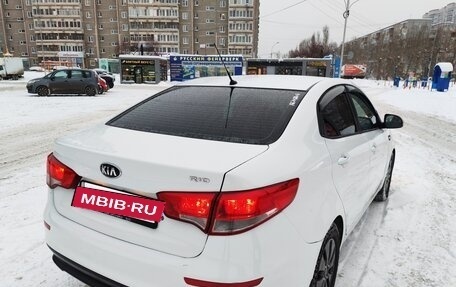 KIA Rio III рестайлинг, 2015 год, 820 000 рублей, 6 фотография