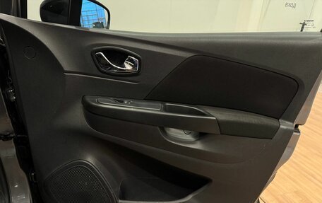 Renault Kaptur I рестайлинг, 2019 год, 1 390 000 рублей, 22 фотография