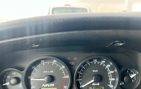 Chevrolet Niva I рестайлинг, 2018 год, 700 000 рублей, 15 фотография