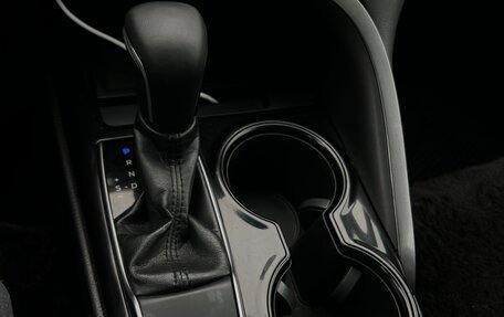 Toyota Camry, 2019 год, 1 640 000 рублей, 12 фотография