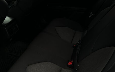 Toyota Camry, 2019 год, 1 640 000 рублей, 17 фотография