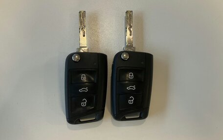 Volkswagen Tiguan II, 2022 год, 2 800 000 рублей, 7 фотография