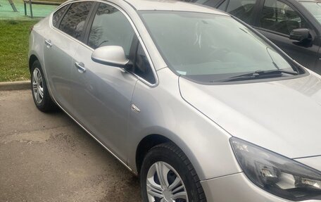 Opel Astra J, 2014 год, 650 000 рублей, 8 фотография