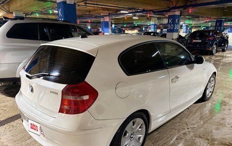 BMW 1 серия, 2010 год, 800 000 рублей, 6 фотография