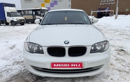 BMW 1 серия, 2010 год, 800 000 рублей, 7 фотография