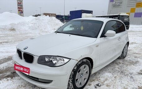 BMW 1 серия, 2010 год, 800 000 рублей, 8 фотография