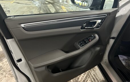 Porsche Macan I рестайлинг, 2025 год, 11 290 000 рублей, 7 фотография