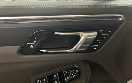 Porsche Macan I рестайлинг, 2025 год, 11 290 000 рублей, 10 фотография