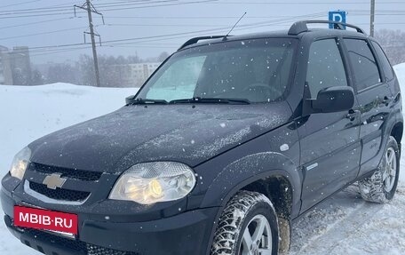 Chevrolet Niva I рестайлинг, 2011 год, 470 000 рублей, 2 фотография