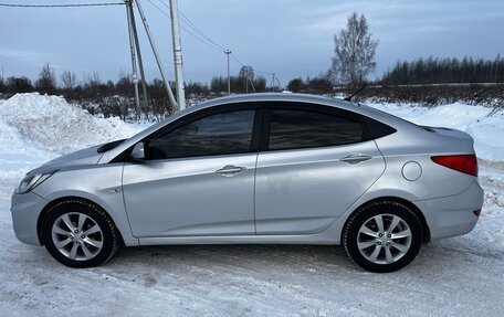 Hyundai Solaris II рестайлинг, 2011 год, 520 000 рублей, 8 фотография