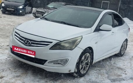 Hyundai Solaris II рестайлинг, 2015 год, 539 000 рублей, 4 фотография