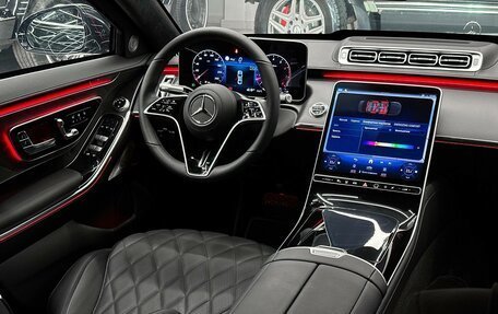 Mercedes-Benz S-Класс, 2026 год, 130 000 000 рублей, 16 фотография