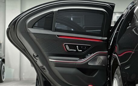 Mercedes-Benz S-Класс, 2026 год, 130 000 000 рублей, 36 фотография