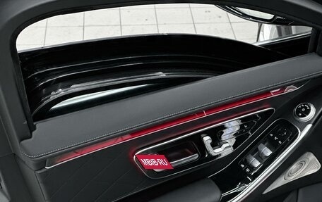 Mercedes-Benz S-Класс, 2026 год, 130 000 000 рублей, 35 фотография