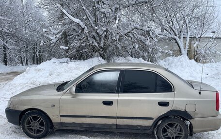 Hyundai Accent II, 2004 год, 130 000 рублей, 3 фотография