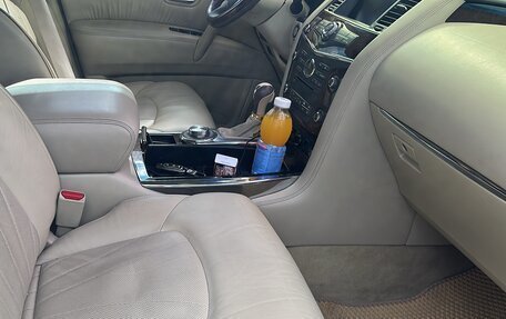 Infiniti QX56, 2013 год, 2 390 000 рублей, 8 фотография