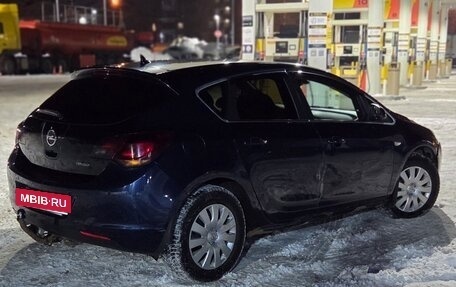 Opel Astra J, 2011 год, 390 000 рублей, 3 фотография