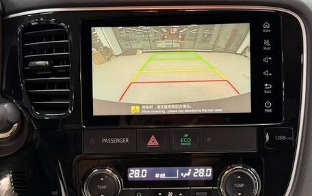 Mitsubishi Outlander III рестайлинг 3, 2021 год, 2 150 007 рублей, 13 фотография