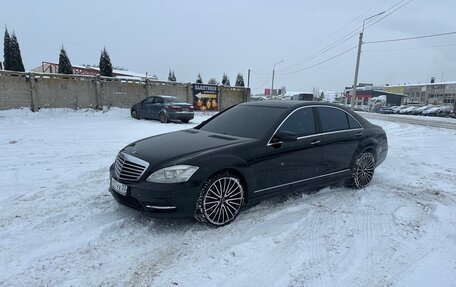 Mercedes-Benz S-Класс, 2006 год, 1 320 000 рублей, 3 фотография